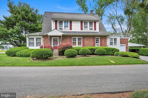 1709 Becker Rd, MANHEIM, PA, 17545-8843 | Card Image