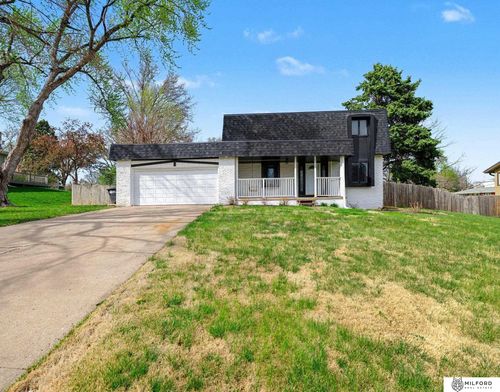 9716 Hartman Ave, Omaha, NE, 68134-1626 | Card Image
