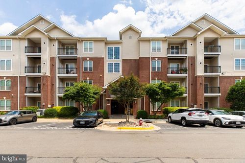6106-1571 Spring Gate Dr, MCLEAN, VA, 22102-3434 | Card Image