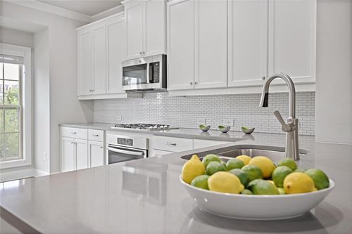 1096 Township Sq, Alpharetta, GA, 30022-5354 | Card Image