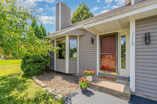 1113 Grandview Dr, Hudson, WI, 54016-1473 | Card Image