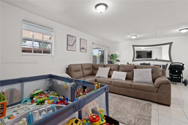 13688 Sw 264 Th Ter, House other with 4 bedrooms, 3 bathrooms and null parking in Homestead FL | Image 23