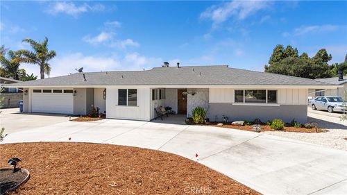 174 Pine St, Arroyo Grande, CA, 93420 | Card Image