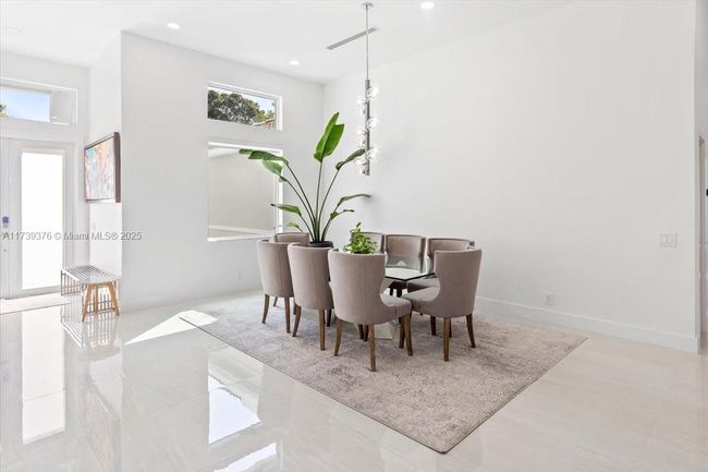 3847 Crestwood Cir, House other with 4 bedrooms, 4 bathrooms and null parking in Weston FL | Image 8