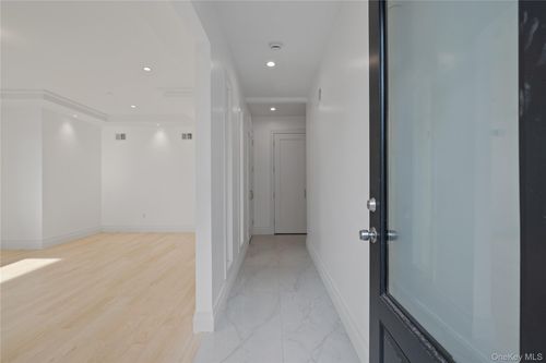 unit-103-27 Ellish Pkwy, Spring Valley, NY, 10977-4383 | Card Image