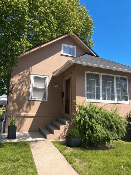 421 Union Ave, Mount Vernon, NY, 10550-4513 | Card Image