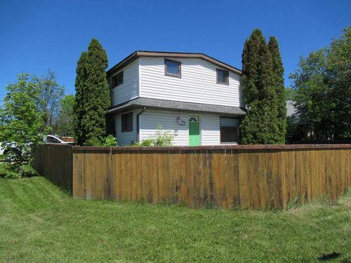 9324 104 Ave, Grande Prairie, AB, T8V1C9 | Card Image