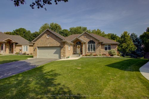 10 Oakwood Crt, Saint Marys, ON, N4X0A2 | Card Image