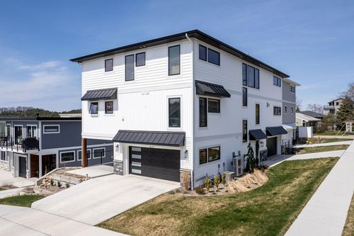 49 Howard Avenue, Grand Haven Charter Township, MI, 49517 | Card Image