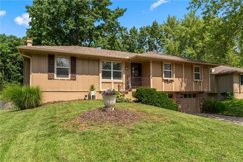 1400 Se 16th St, Oak Grove, MO, 64075 | Card Image