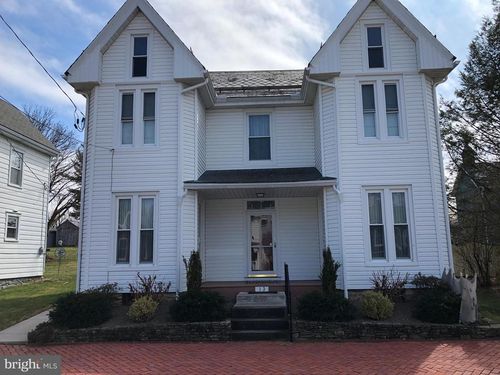 13 W Water St, SMITHSBURG, MD, 21783-1642 | Card Image