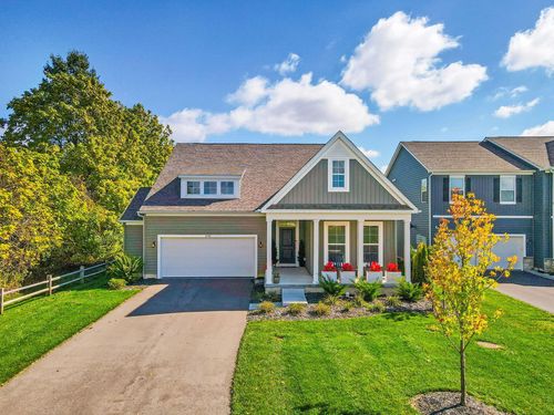 2716 Fieldwin Dr, Blacklick, OH, 43004-6504 | Card Image