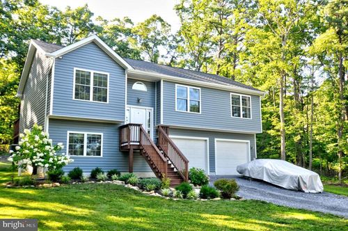 415 Quail Dr, WINCHESTER, VA, 22602-3571 | Card Image