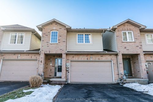 489 Green Road, Hamilton, ON, L8E6A3 | Card Image