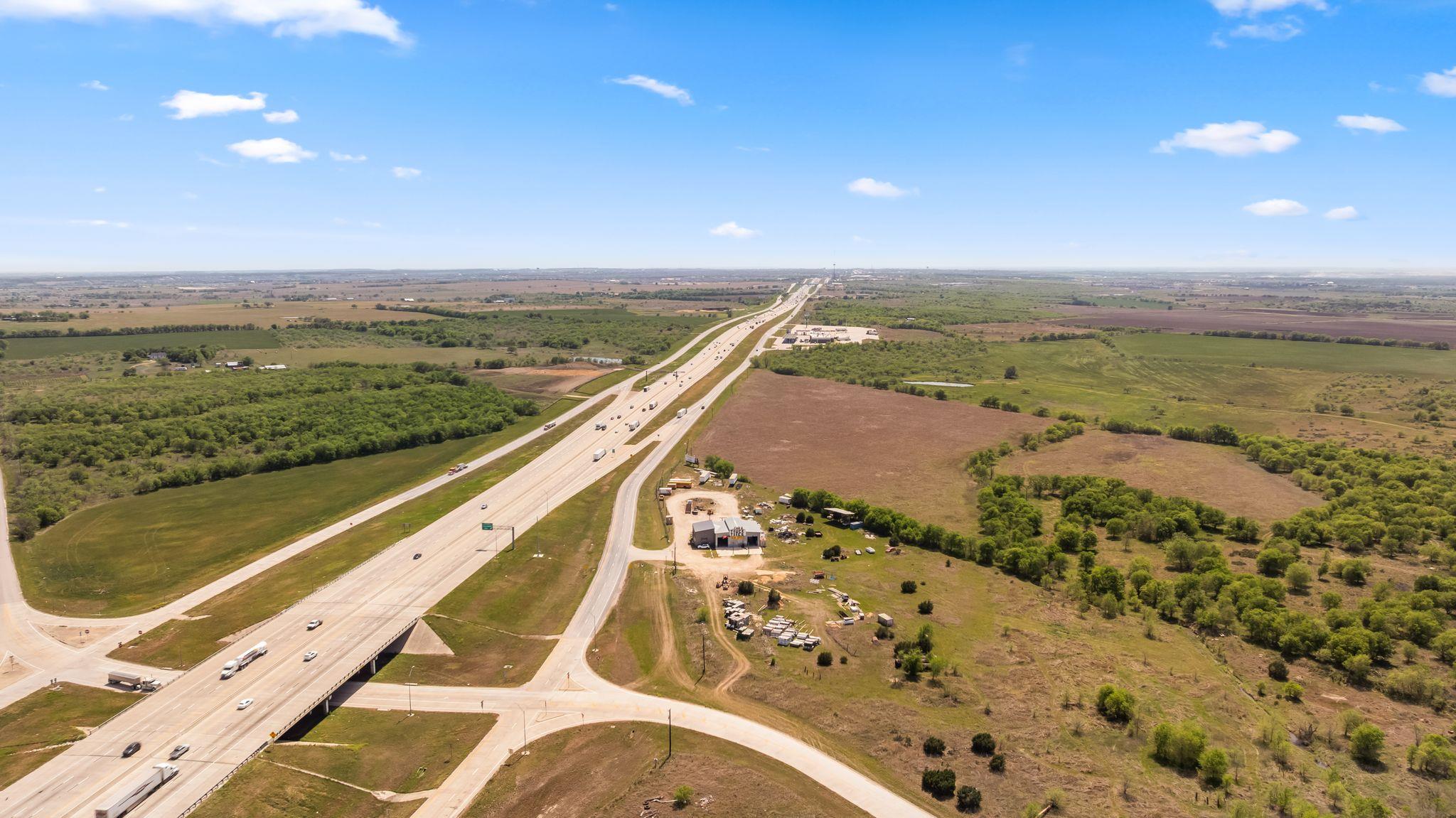 Land in Salado 3