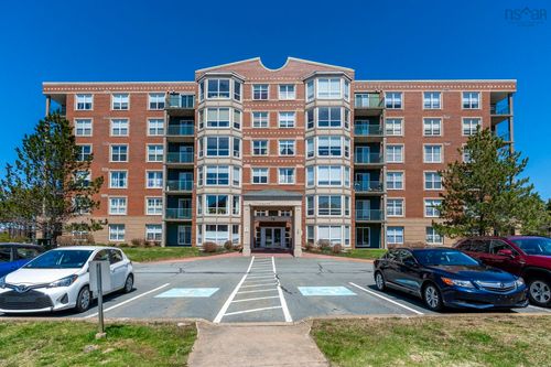 110-78 Regency Park Dr, Halifax, NS, B3S1T2 | Card Image
