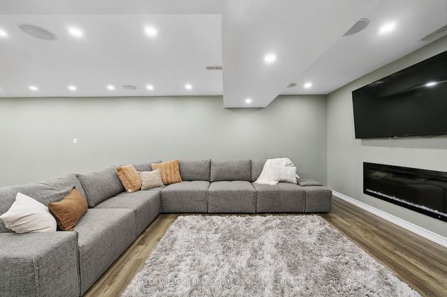 99 Dolomiti Crt, House other with 5 bedrooms, 5 bathrooms and 4 parking in Hamilton ON | Image 27