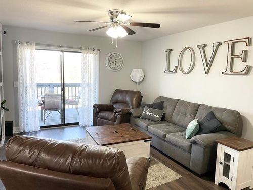 apt-10-186 Bunker Ridge Dr, Branson, MO, 65616-3873 | Card Image