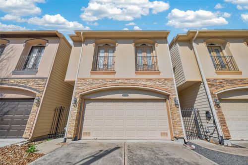 b-5708 Petty St, Houston, TX, 77008 | Card Image