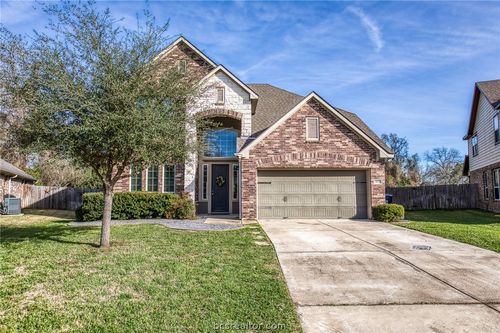 1827 Basin Trl, Brenham, TX, 77833-3963 | Card Image