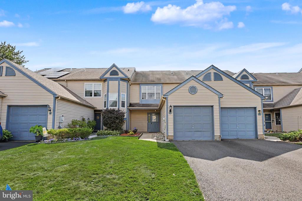 Residential in HAMILTON 2