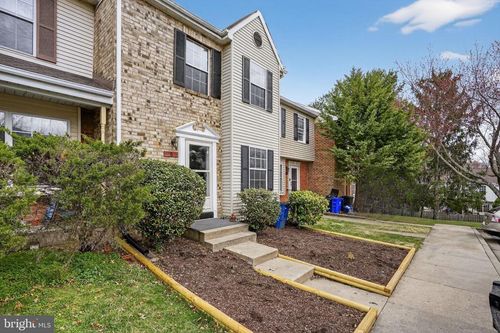 5 Crystal Rock Ct, GERMANTOWN, MD, 20874-5007 | Card Image