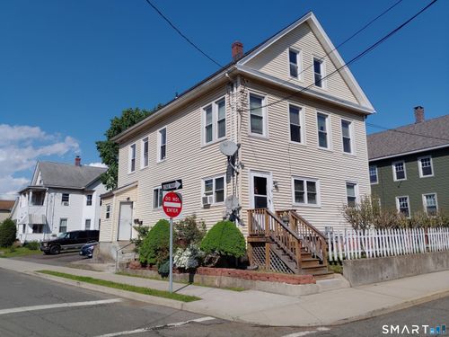 61 Bartlett St, Meriden, CT, 06451-3156 | Card Image