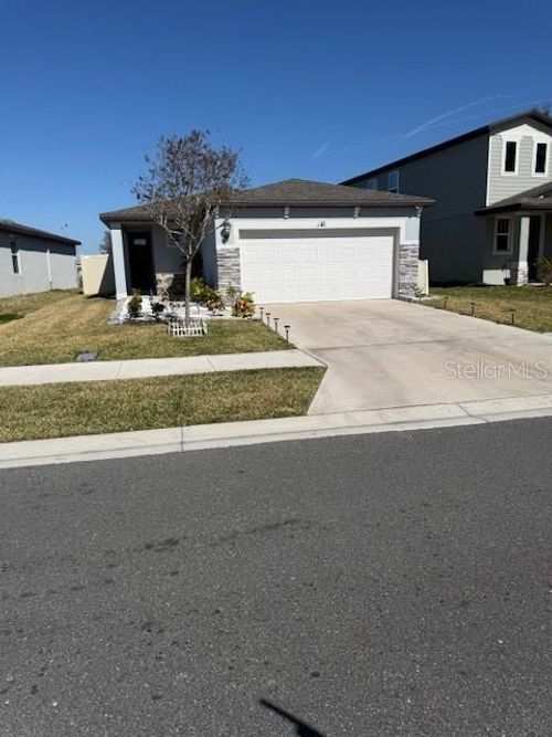 2316 E Newsome Rd, PLANT CITY, FL, 33565-6012 | Card Image