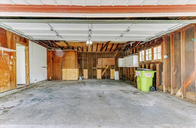 2365 Middlebelt Rd, House other with 4 bedrooms, 2 bathrooms and null parking in West Bloomfield MI | Image 41