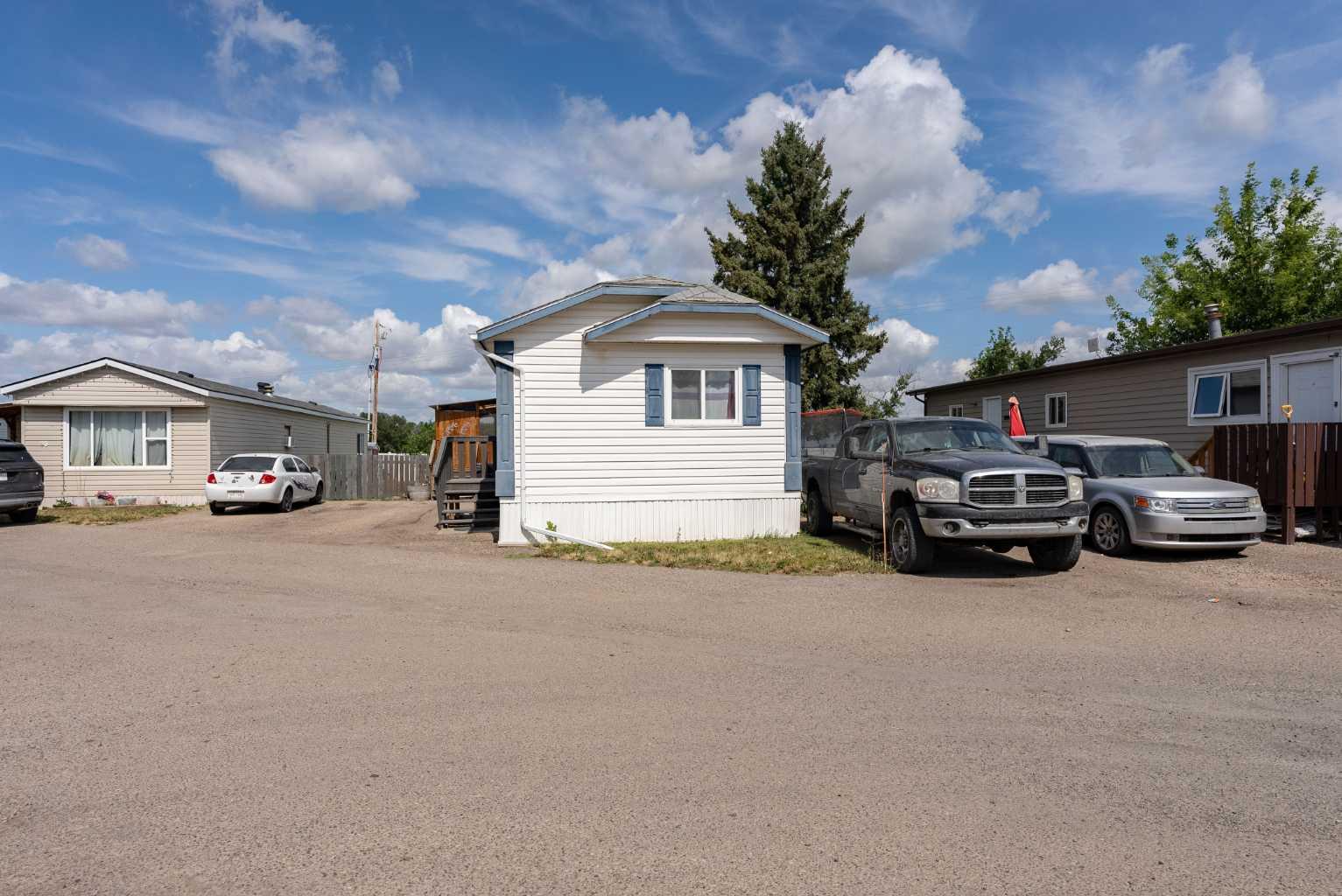 Residential in Coalhurst 2