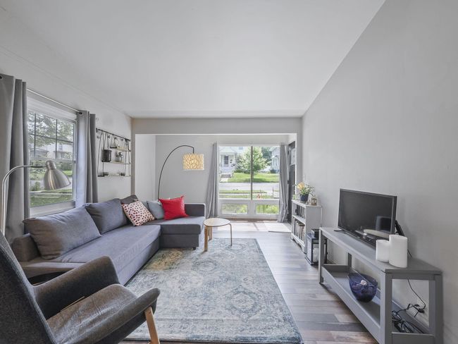 17-web-or-mls-P8100009 | Image 4