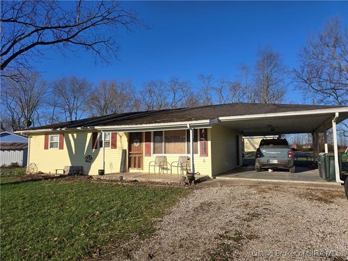 105 N Oak St, Orleans, IN, 47452-9265 | Card Image