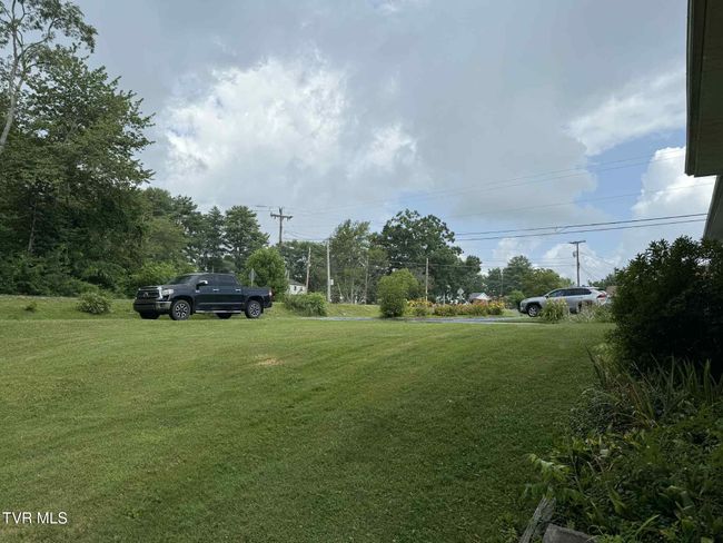 2818 Dungannon Rd, House other with 3 bedrooms, 2 bathrooms and null parking in Coeburn VA | Image 34