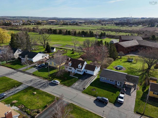 228 Tremain Cres, House other with 2 bedrooms, 3 bathrooms and null parking in Windsor NS | Image 35