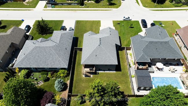 821 Sumpton St, House other with 5 bedrooms, 3 bathrooms and 4 parking in Port Elgin ON | Image 5