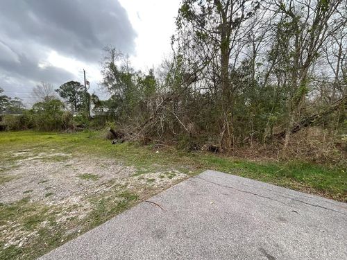 0 Avenue H, Dickinson, TX, 77539 | Card Image