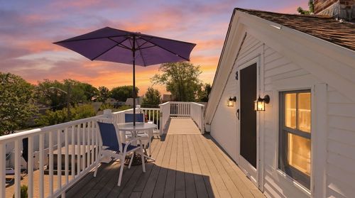 unit-8-15 Cottage St, Provincetown, MA, 02657-1853 | Card Image