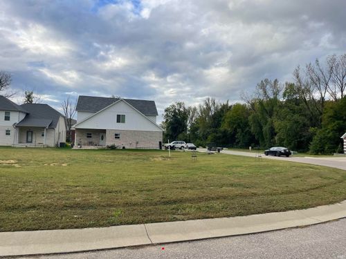 8750 Pebble Creek Dr, Newburgh, IN, 47630-2446 | Card Image