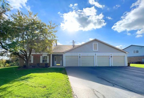 unit-b-320 Crestview Dr, Wauconda, IL, 60084-3526 | Card Image