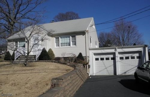 95 Norwood St, Haledon, NJ, 07508-1363 | Card Image