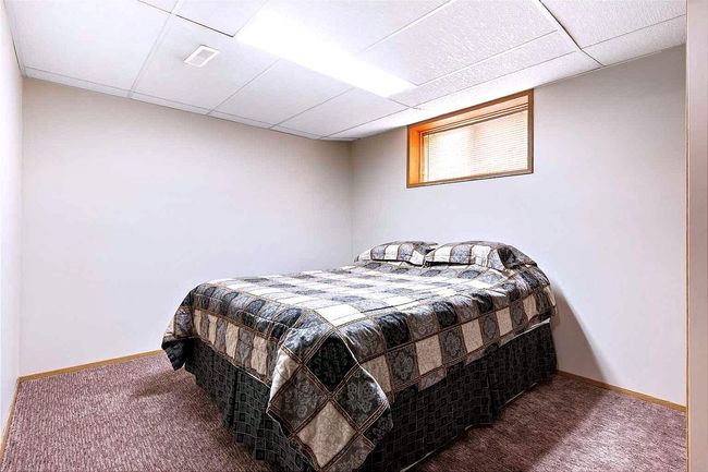 33 Mackenzie Dr, House other with 3 bedrooms, 3 bathrooms and 4 parking in Sedgewick AB | Image 27
