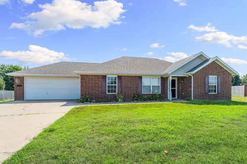 170 Washburn Dr, Pea Ridge, AR, 72751-2937 | Card Image