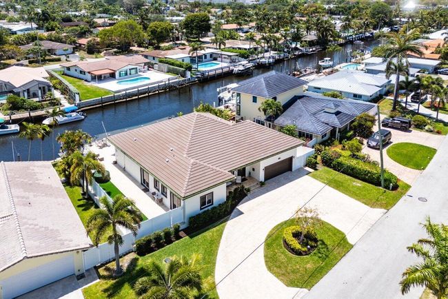 1008 Se 10 Th Ct, House other with 3 bedrooms, 4 bathrooms and null parking in Deerfield Beach FL | Image 52