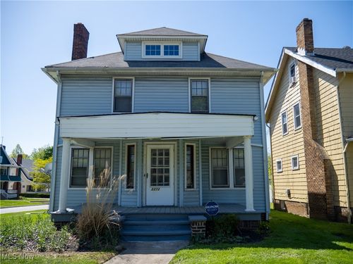 2272 S Taylor Rd, Cleveland Heights, OH, 44118-3035 | Card Image