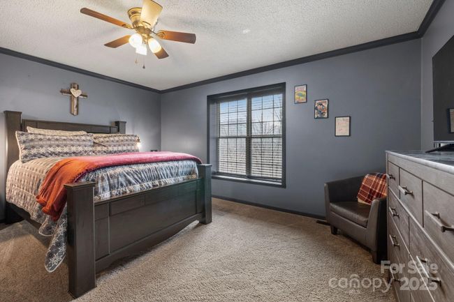 334 Fox Den Rd, House other with 3 bedrooms, 2 bathrooms and null parking in Mars Hill NC | Image 14