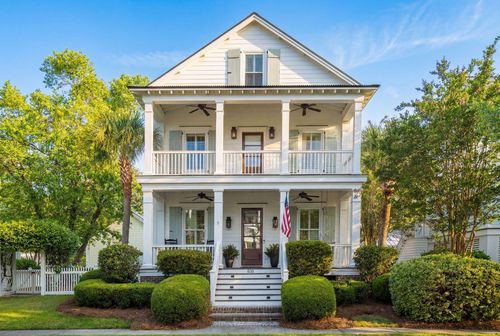 600 Galera Ln, Mount Pleasant, SC, 29464-8318 | Card Image