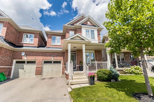 353 Hincks Dr, Milton, ON, L9T8T9 | Card Image