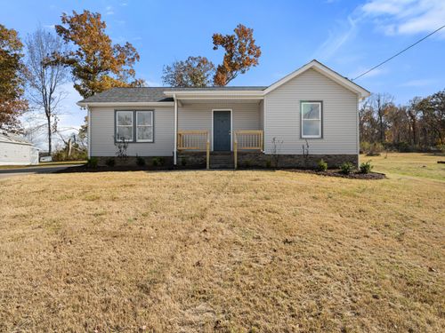 978 Long Beech Dr, Clarksville, TN, 37042-3235 | Card Image