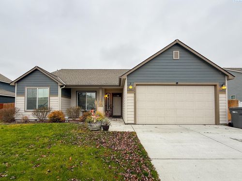 6579 W 33rd Pl, Kennewick, WA, 99338-1004 | Card Image