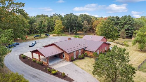 404 Walters Ave, Johnstown, PA, 15904-1135 | Card Image